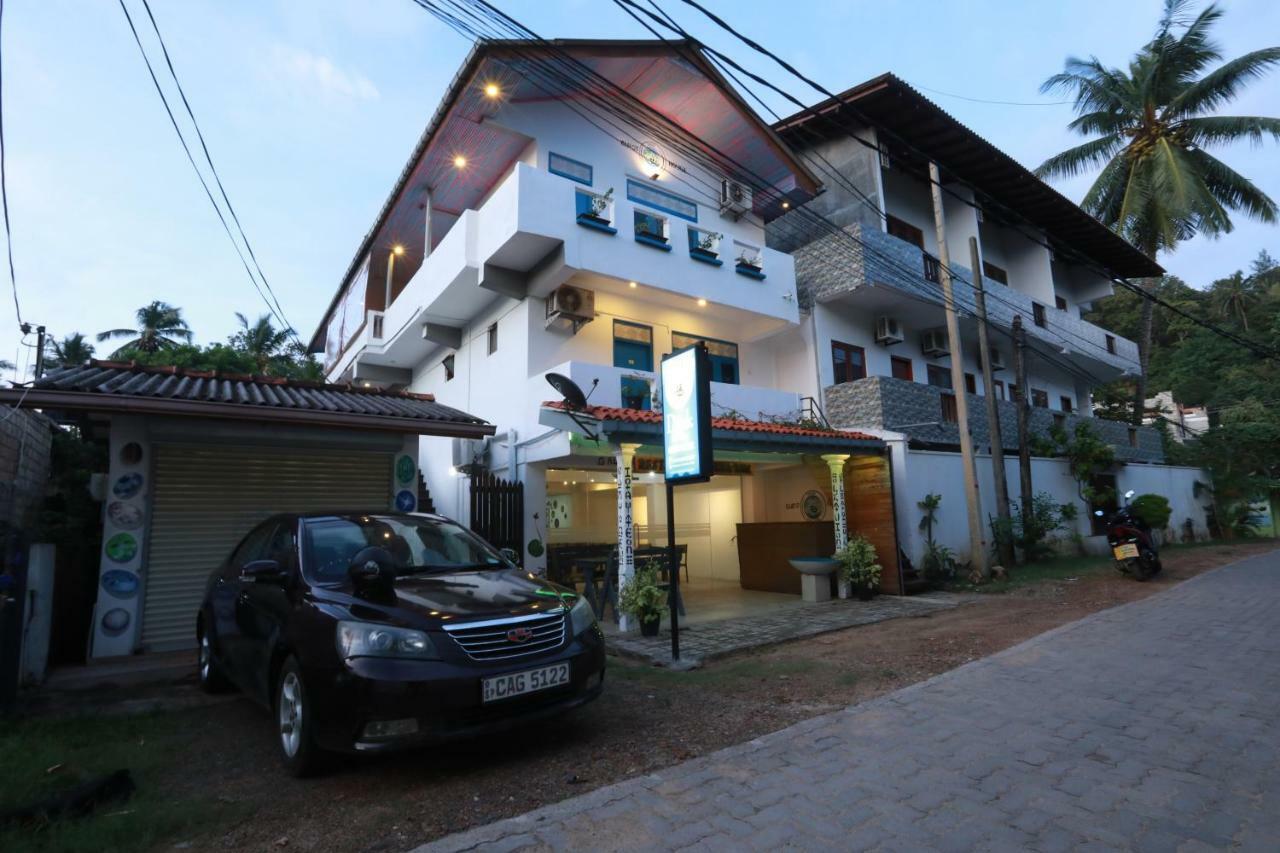 Dock Holiday Guest House Unawatuna Kültér fotó